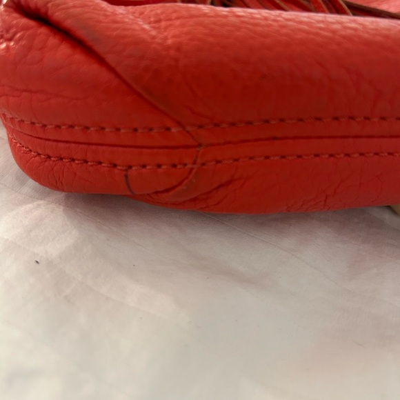 Michael Kors Small Weston Tassel Pebbled Messenger Crossbody Blood Orange & Gold - Picture 7 of 13